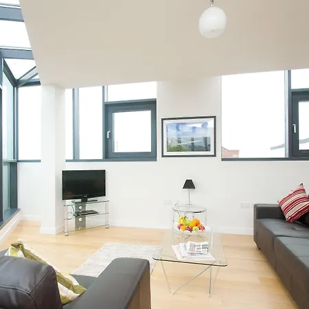 Apartman Cleyro Serviced - Finzels Reach Bristol