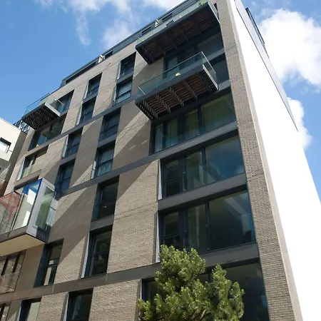 Cleyro Serviced - Finzels Reach * Bristol