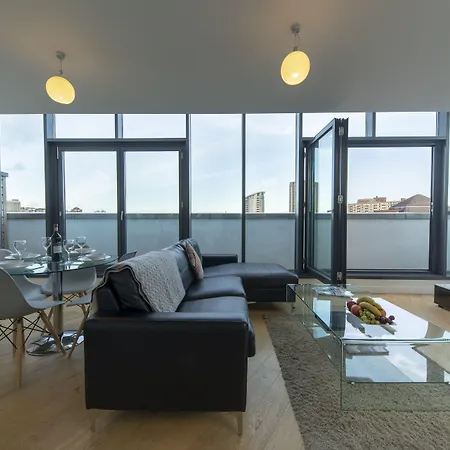 Apartment Cleyro Serviced - Finzels Reach Bristol