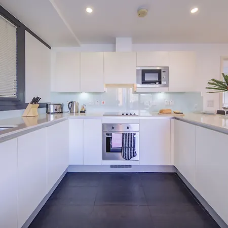 Apartment Cleyro Serviced - Finzels Reach Bristol