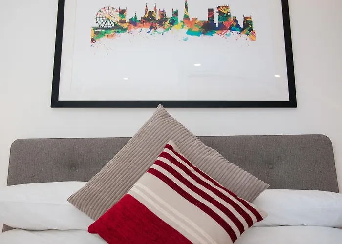 클레이로 서비스 - 핀젤스 리치 * 브리스틀