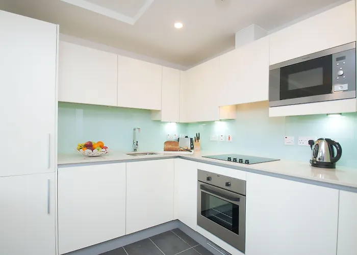 클레이로 서비스 - 핀젤스 리치 아파트