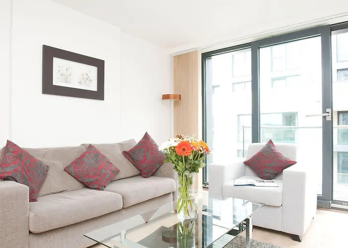 克雷罗服务公寓酒店 - 芬泽尔斯里奇 公寓