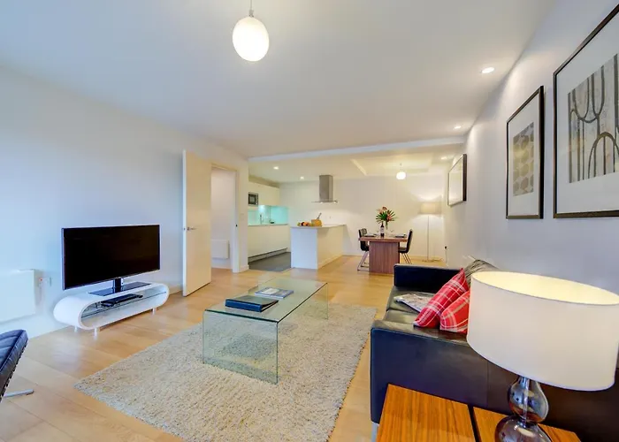 아파트 클레이로 서비스 - 핀젤스 리치 *