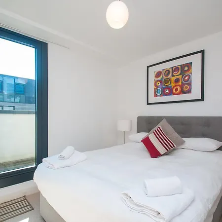 Apartament Cleyro Serviced - Finzels Reach *