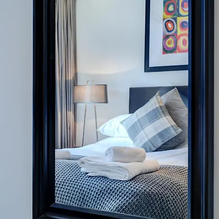 Apartament Cleyro Serviced - Finzels Reach Bristol