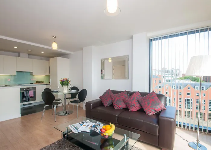 Appartamento Cleyro Serviced - Finzels Reach Bristol