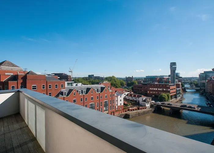 Cleyro Serviced - Finzels Reach Appartamento *