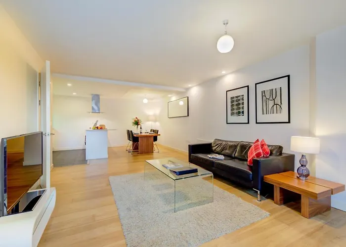 Appartamento Cleyro Serviced - Finzels Reach Bristol